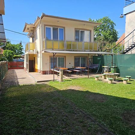 Ada 2 Apartmanhaz Hajdúszoboszló Extérieur photo