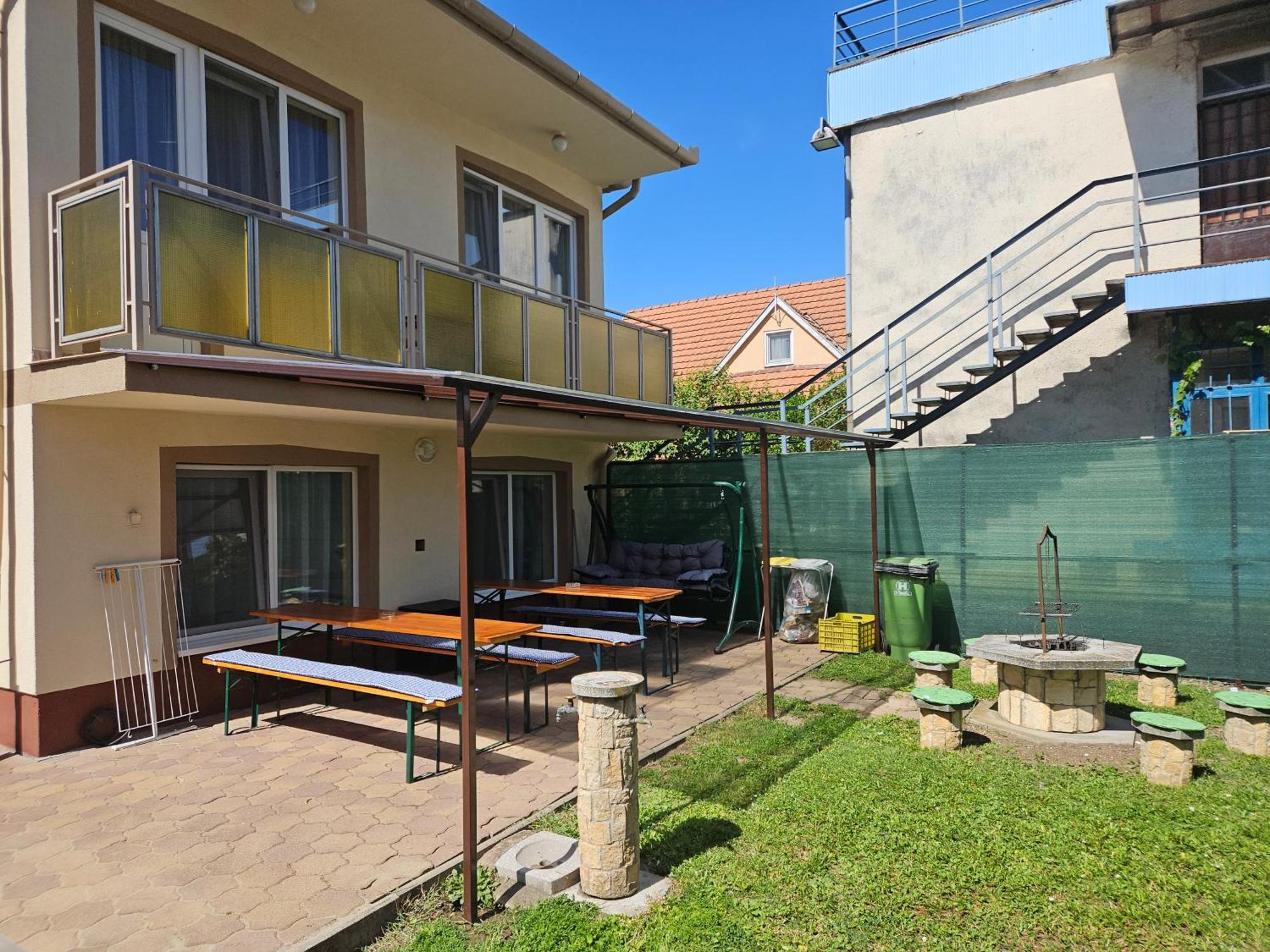 Ada 2 Apartmanhaz Hajdúszoboszló Extérieur photo