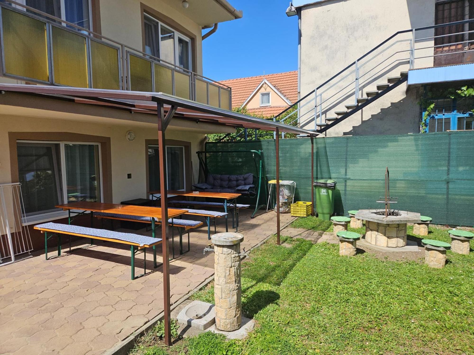Ada 2 Apartmanhaz Hajdúszoboszló Extérieur photo