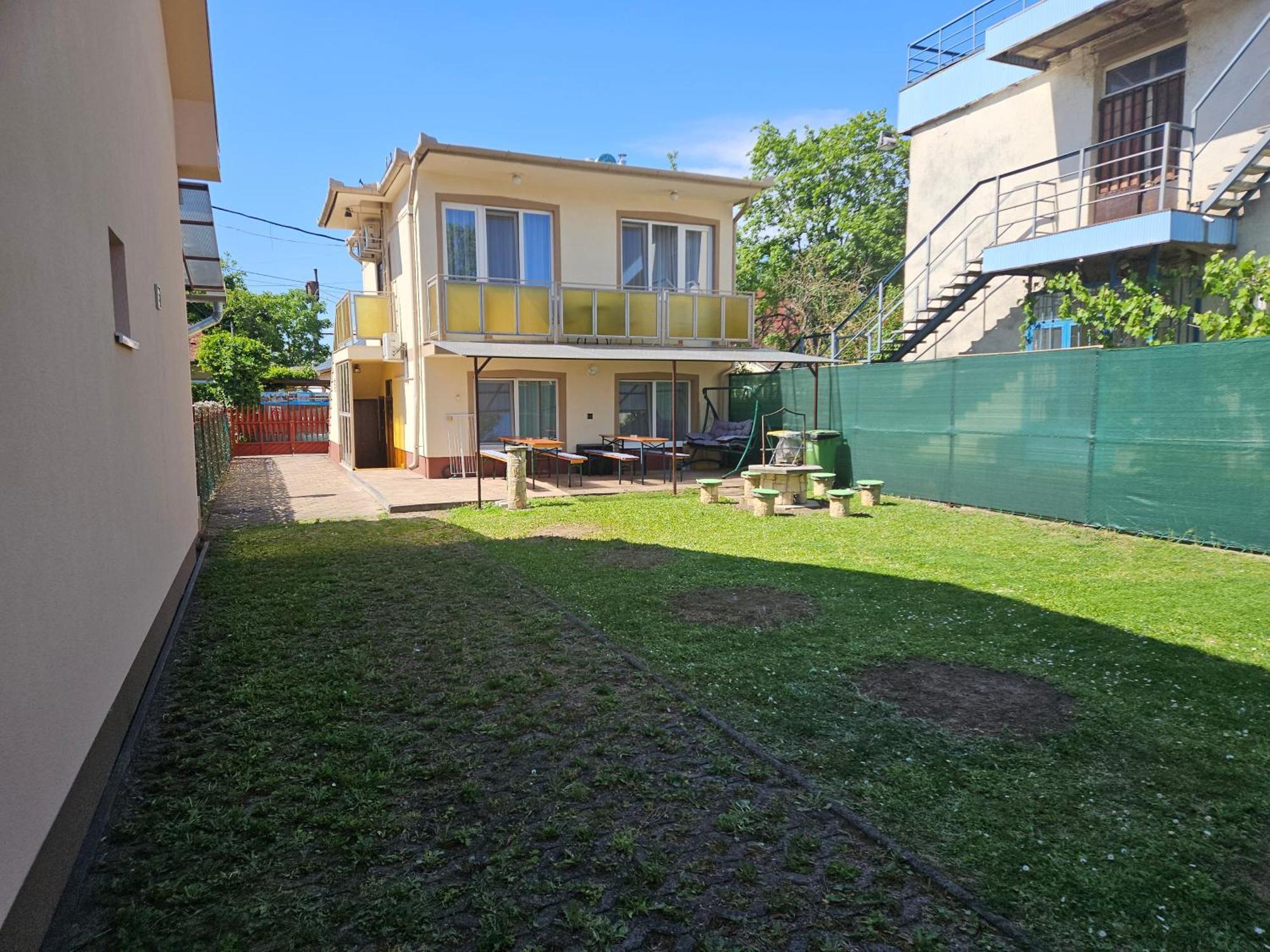 Ada 2 Apartmanhaz Hajdúszoboszló Extérieur photo