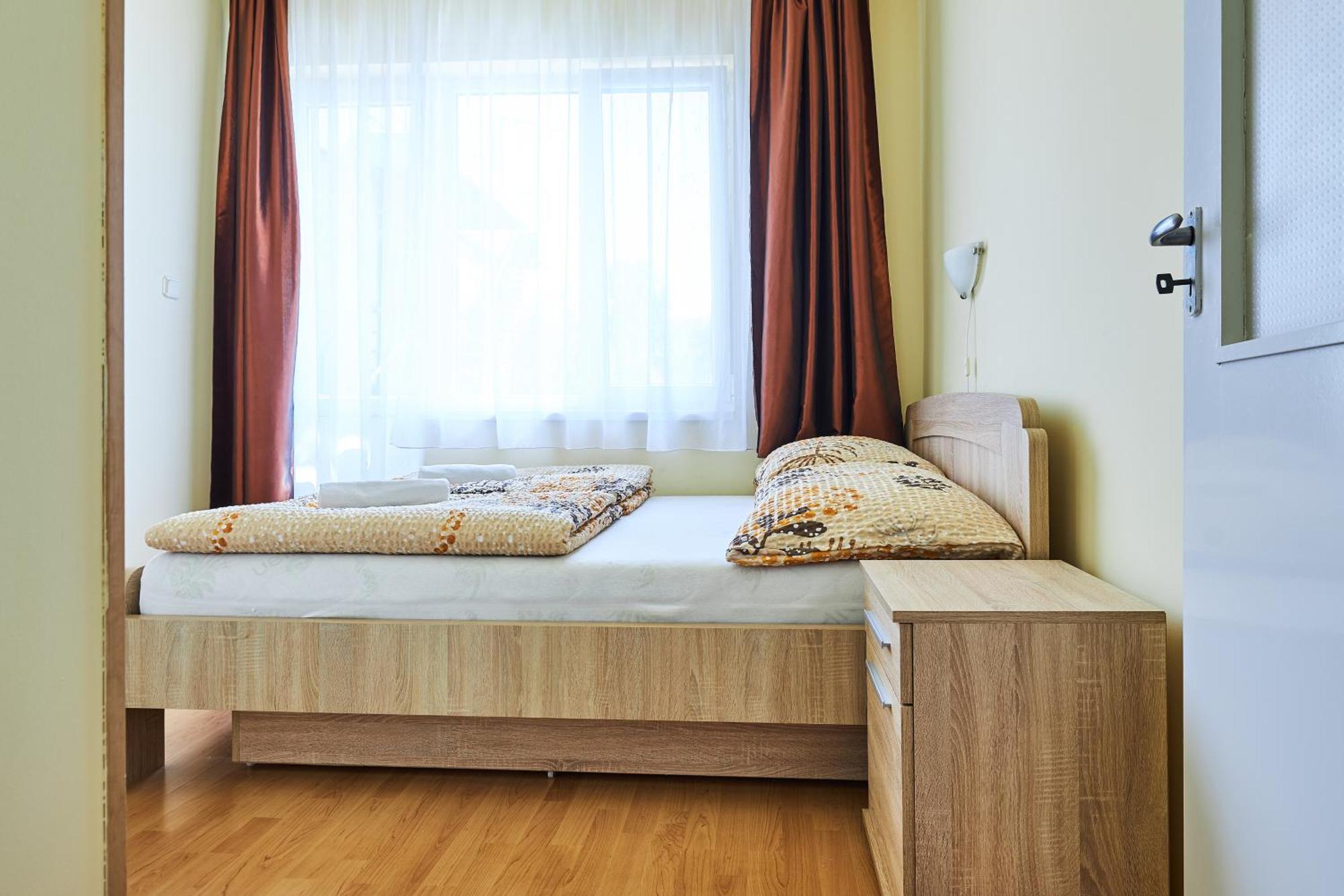 Ada 2 Apartmanhaz Hajdúszoboszló Extérieur photo